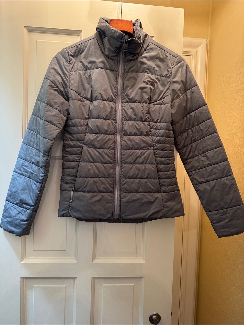 The North Face Women's Slate Gray Quilted Puffer Jacket